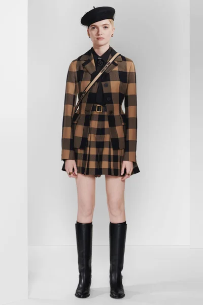 Look 46